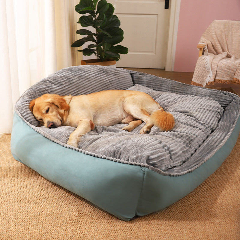 Luxe Lounge Fleece Bed