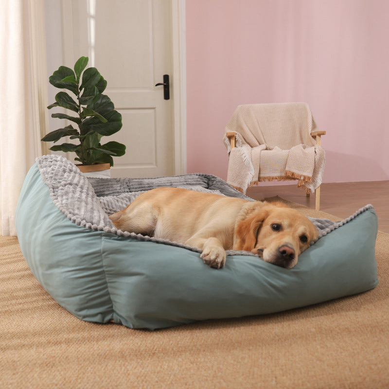 Luxe Lounge Fleece Bed